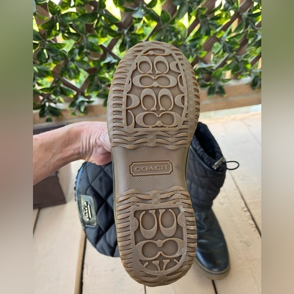 Coach Samara Black Quilted All Weather Winter Boots Womens Size US 5B - Picture 6 of 8